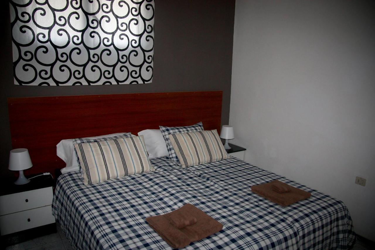 Penamar Apartamentos Puerto del Carmen  Exterior photo