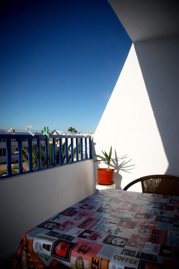 Penamar Apartamentos Puerto del Carmen  Exterior photo